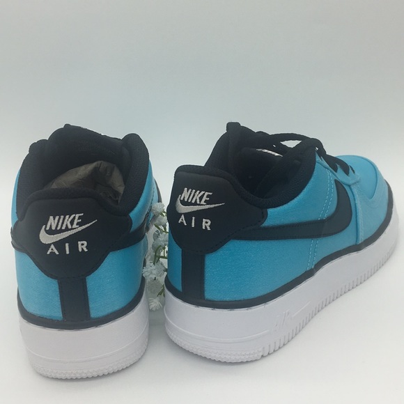 NIKE AIR FORCE 1 LV8 SHIFT GS - Picture 7 of 8